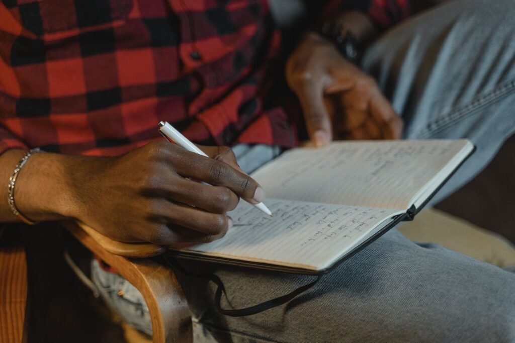 Keeping notes of your dream memories